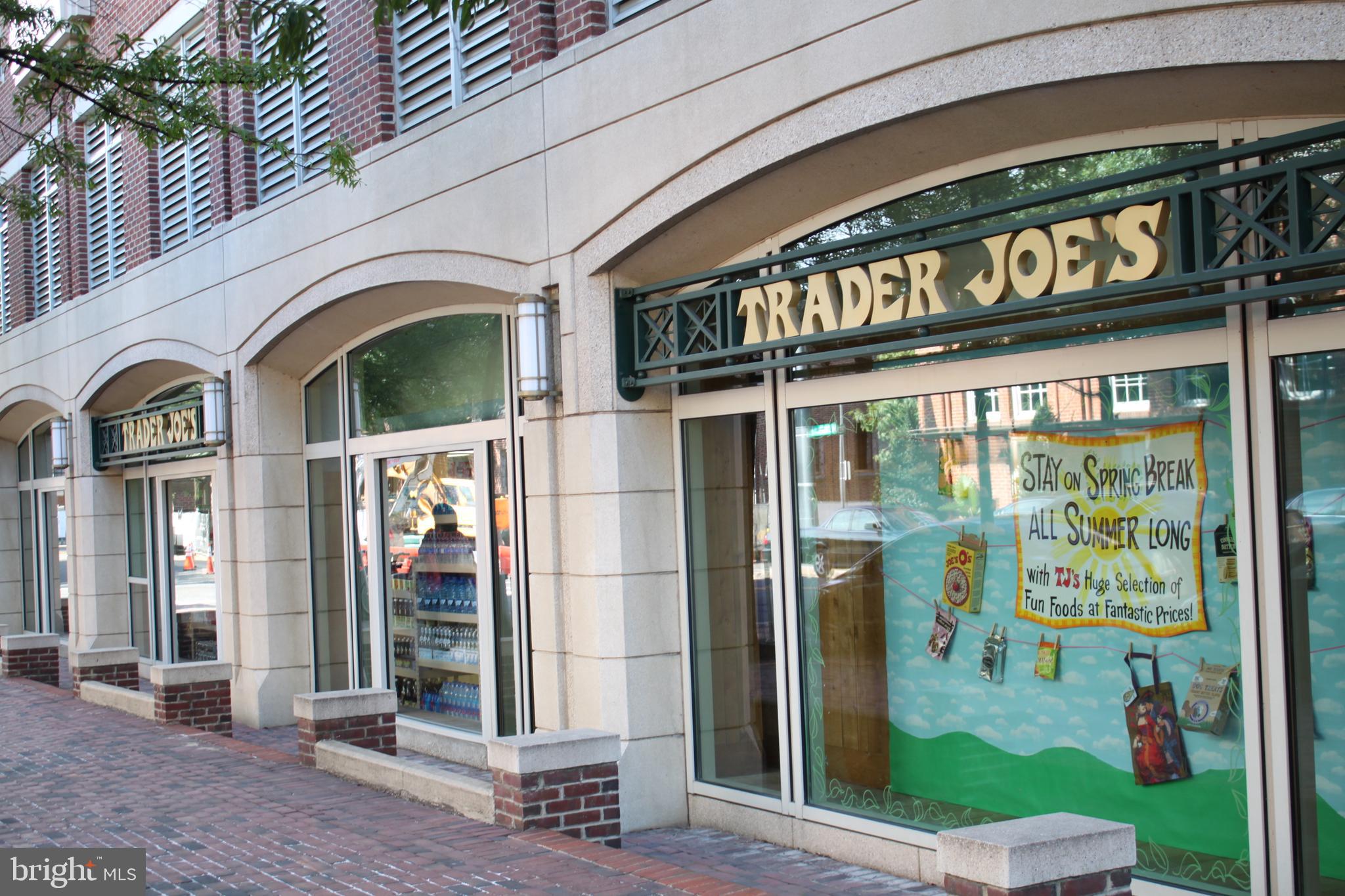 621 N Saint Asaph St #302