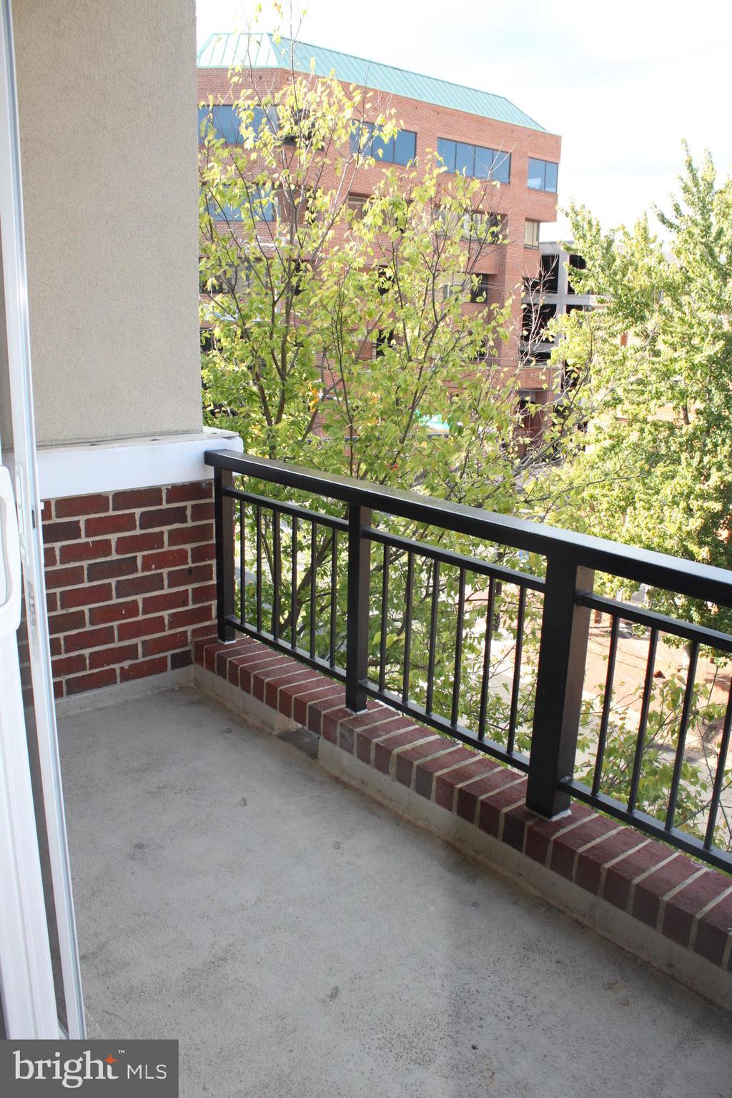 621 N Saint Asaph St #302