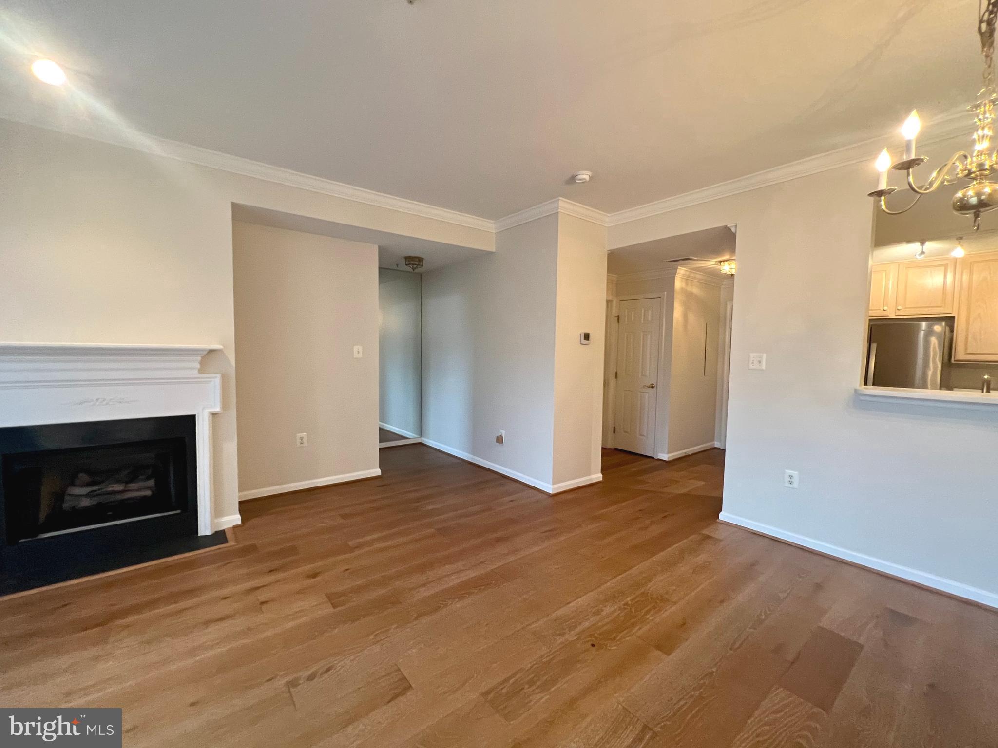 621 N Saint Asaph St #302