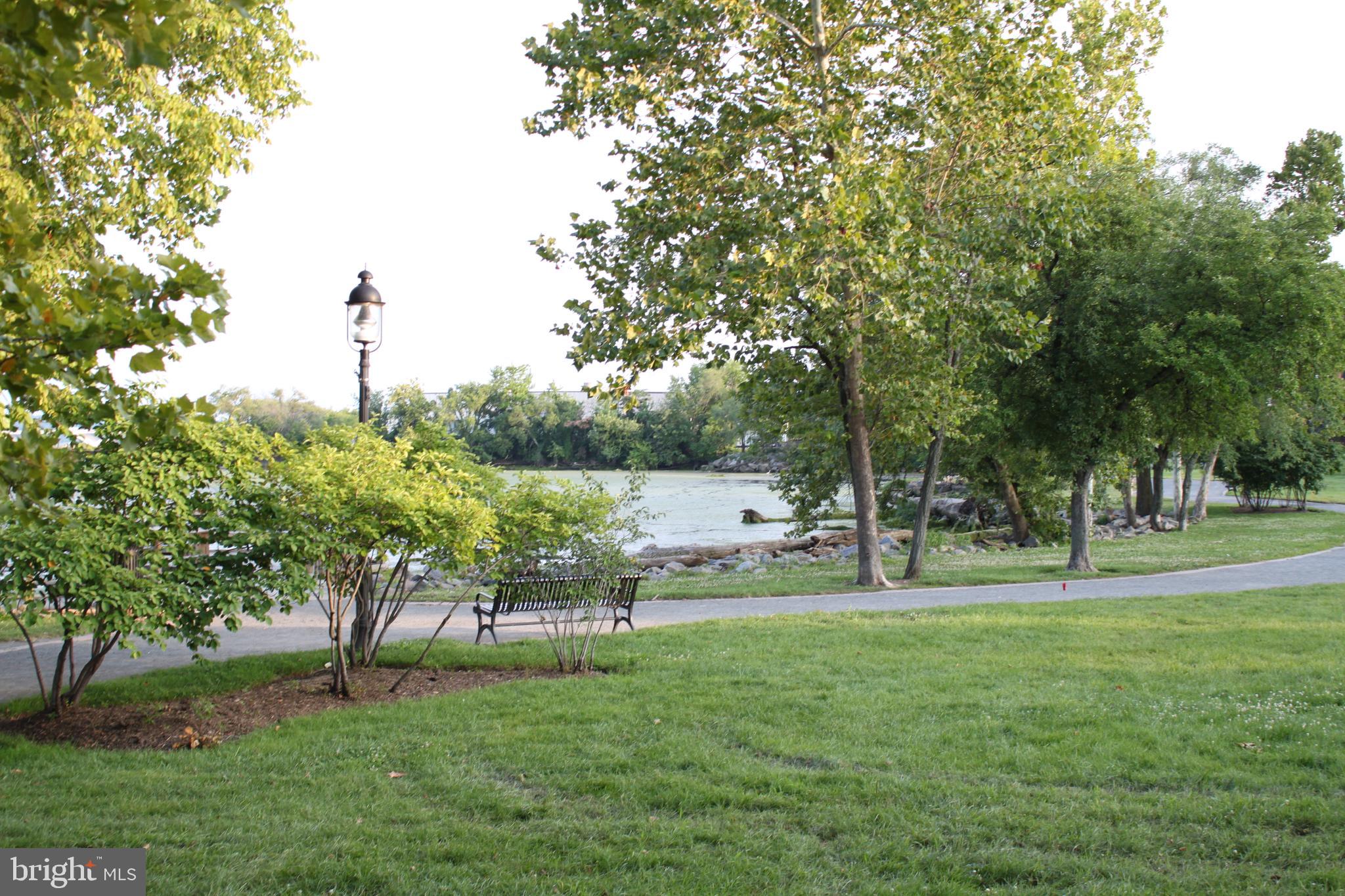 621 N Saint Asaph St #302