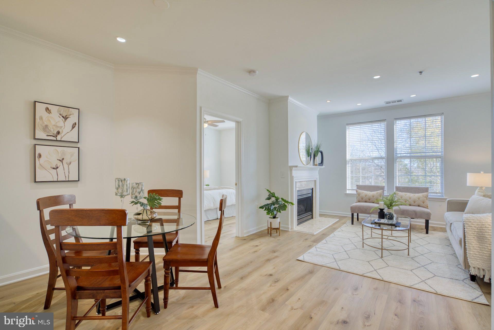 171 Somervelle St #307