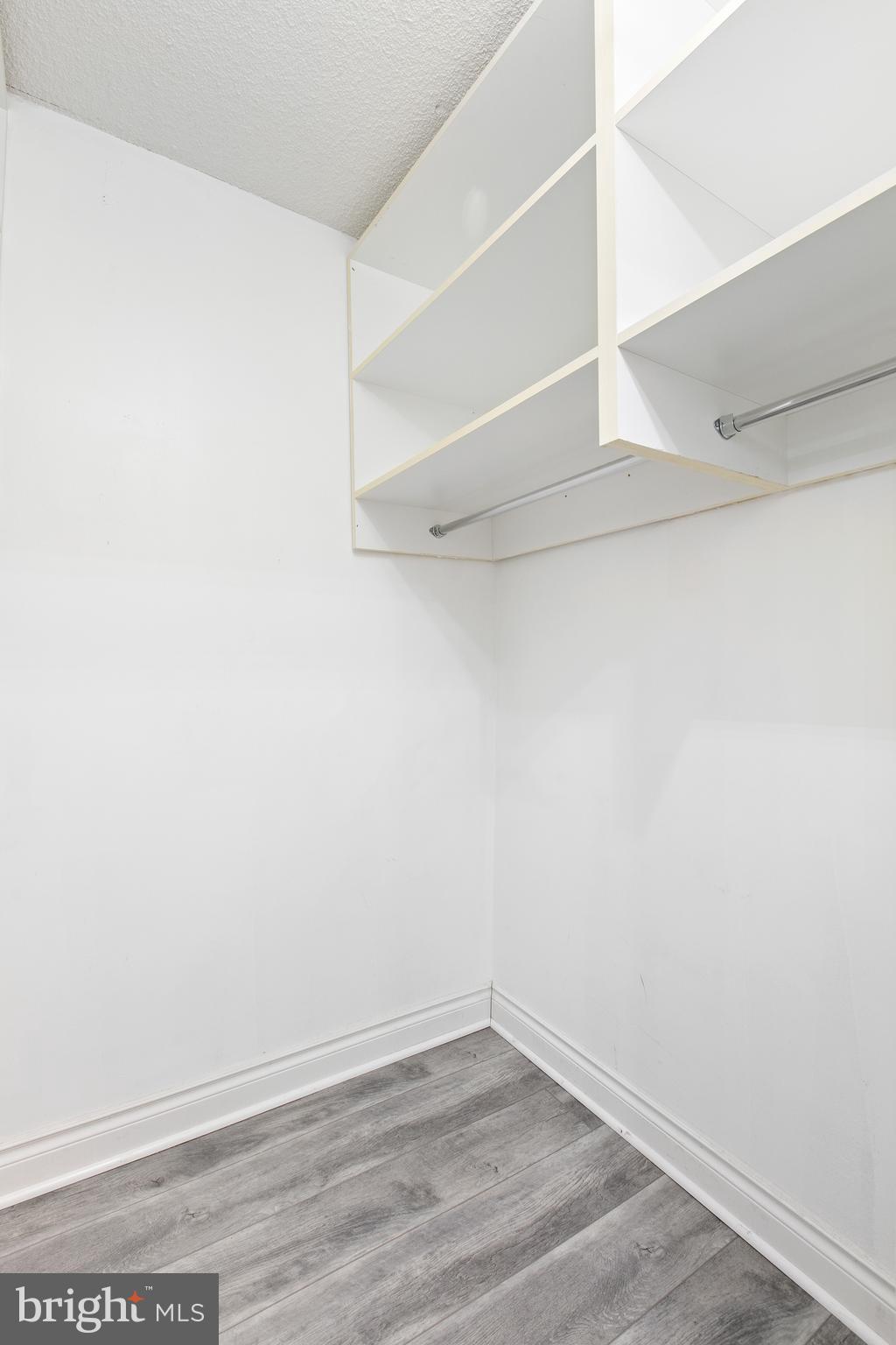 203 Yoakum Pkwy #1506