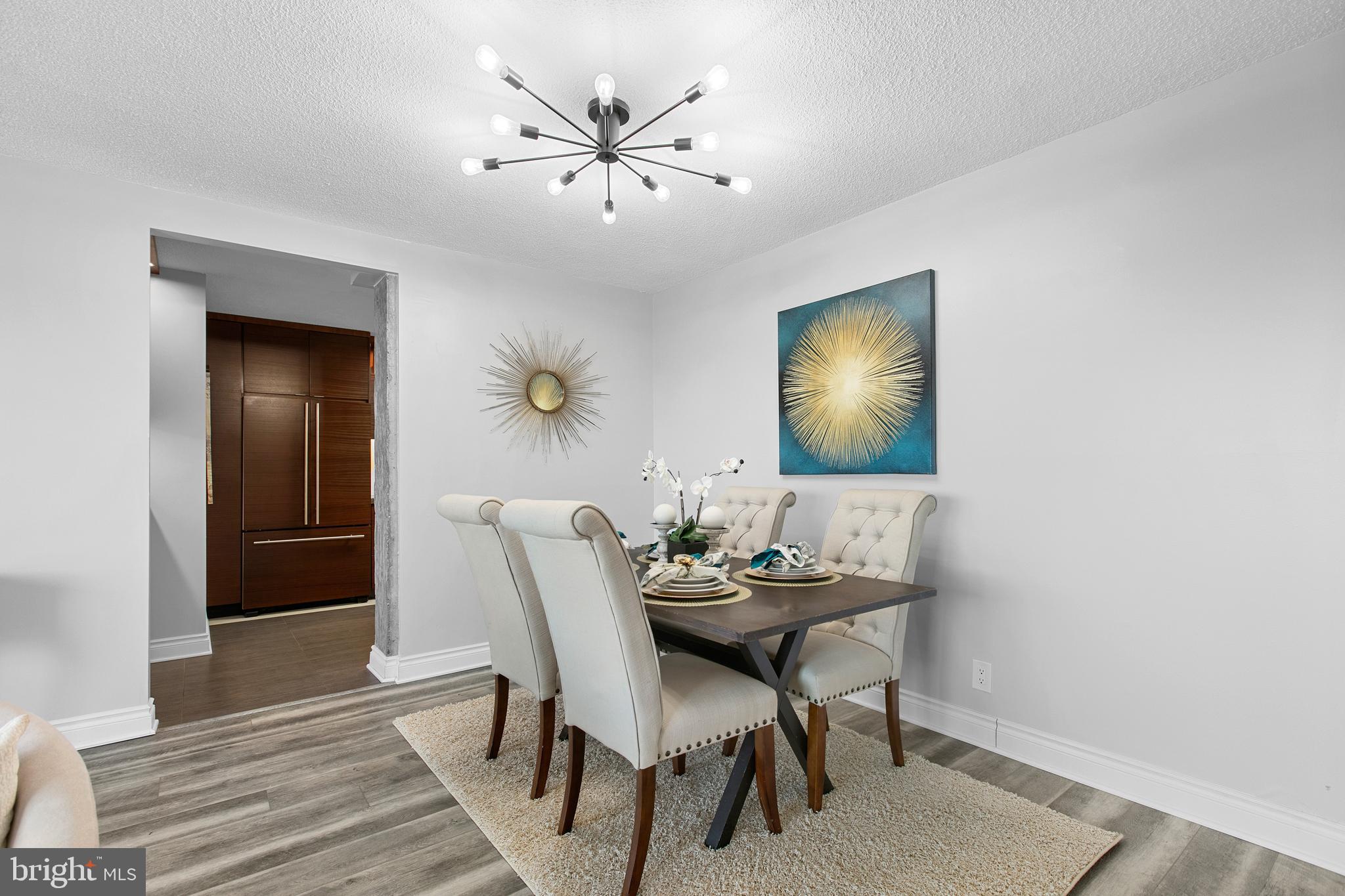 203 Yoakum Pkwy #1506