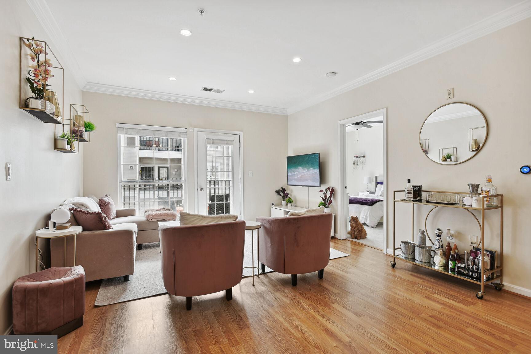 4850 Eisenhower Ave #324