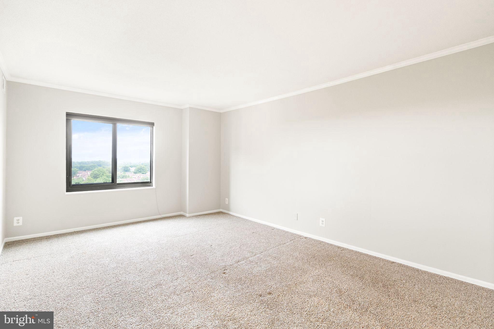 205 Yoakum Pkwy #1508
