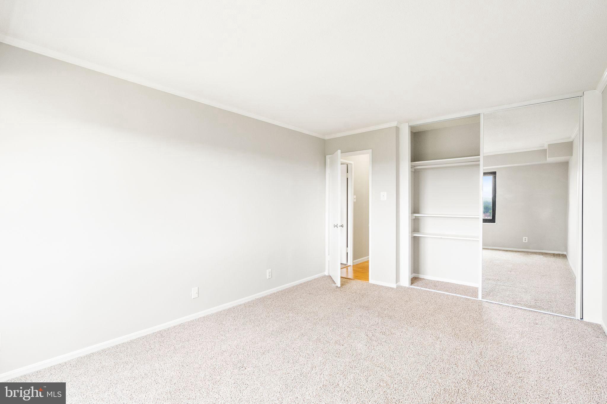 205 Yoakum Pkwy #1508