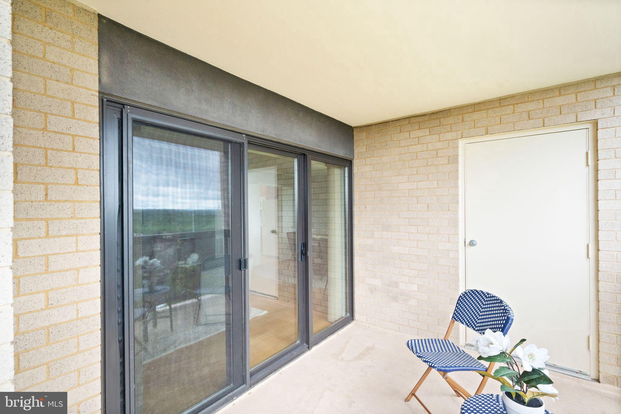 205 Yoakum Pkwy #1508