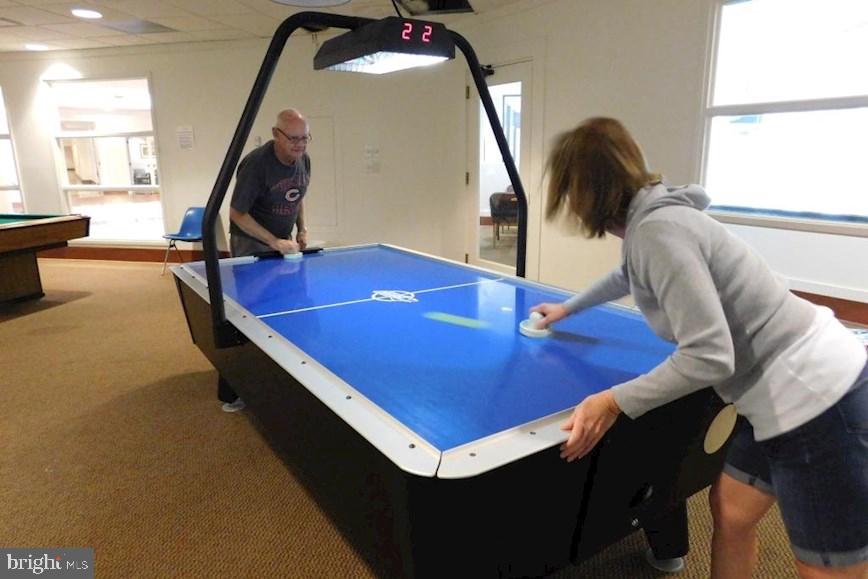 203 Yoakum Pkwy #1524