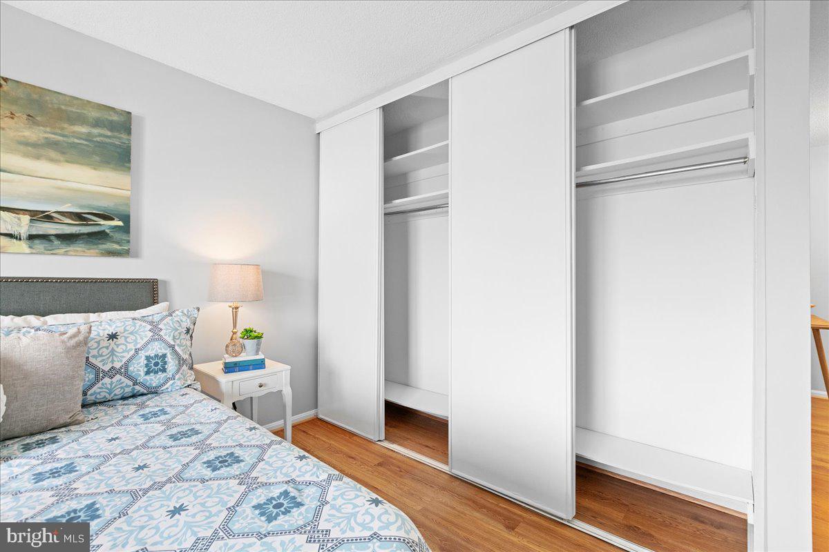 203 Yoakum Pkwy #1524