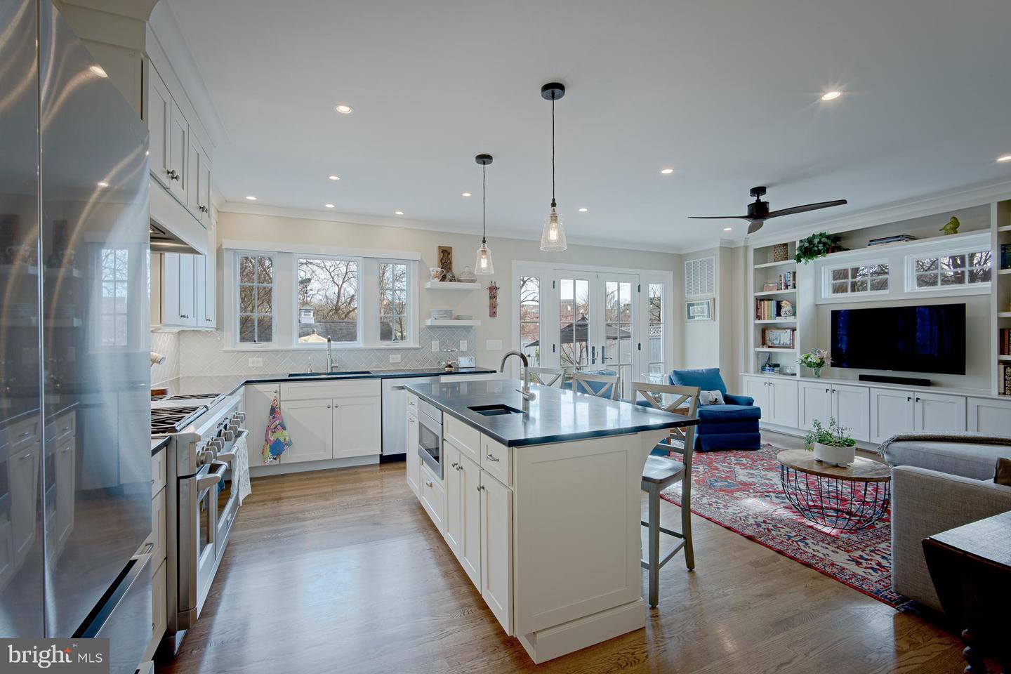 106 Cedar St