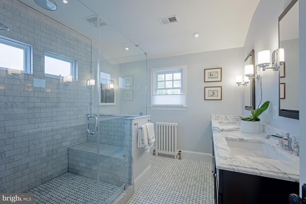 106 Cedar St