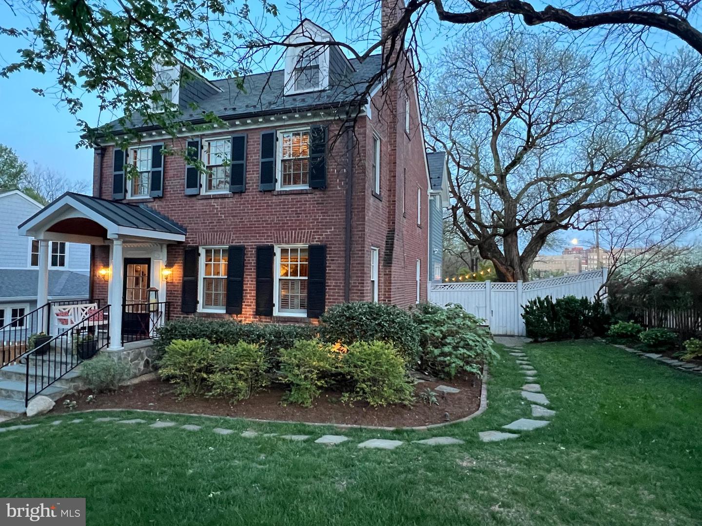 106 Cedar St