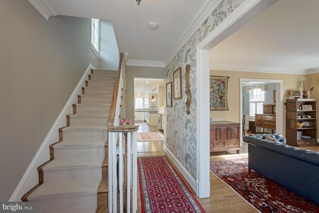 106 Cedar St