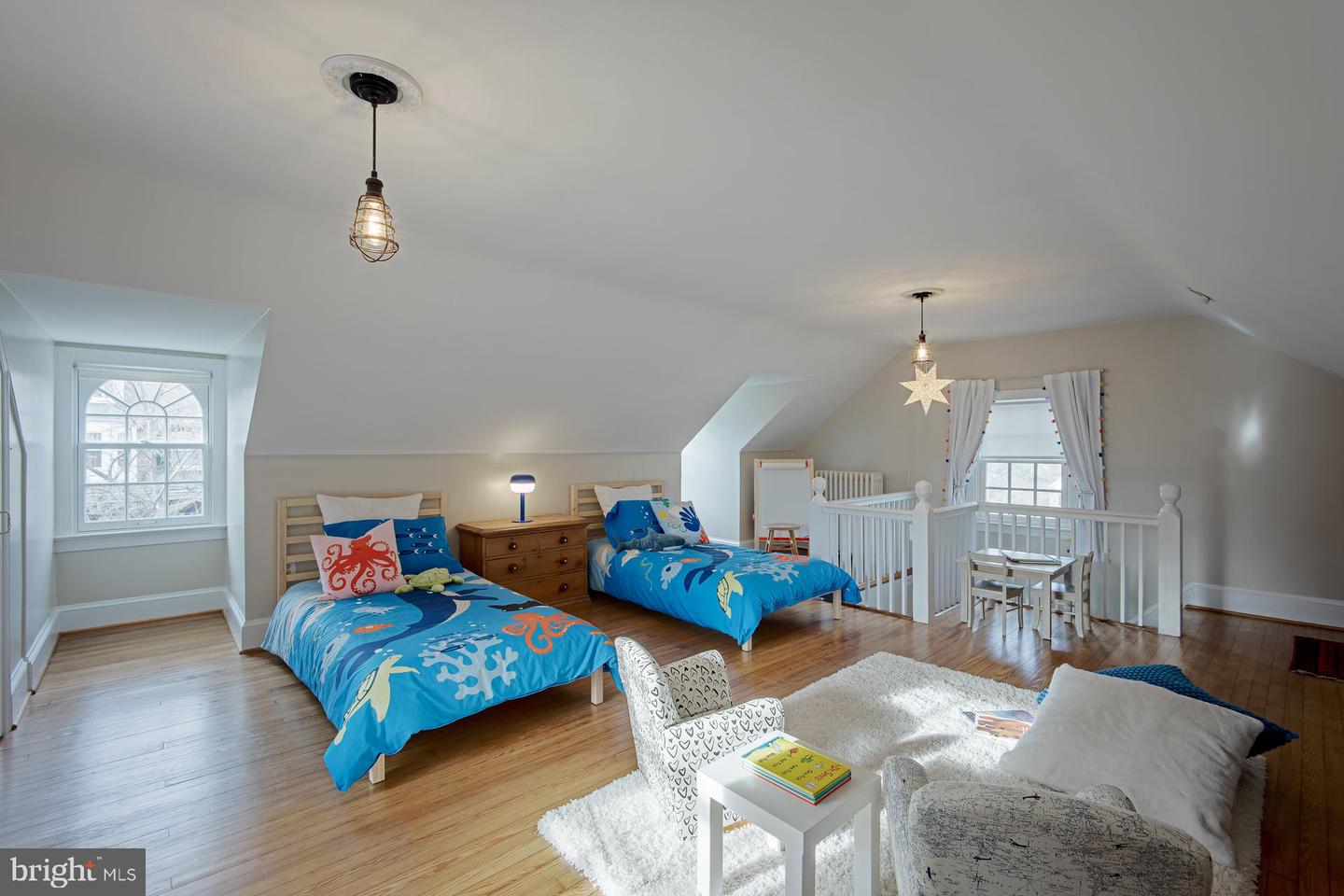 106 Cedar St