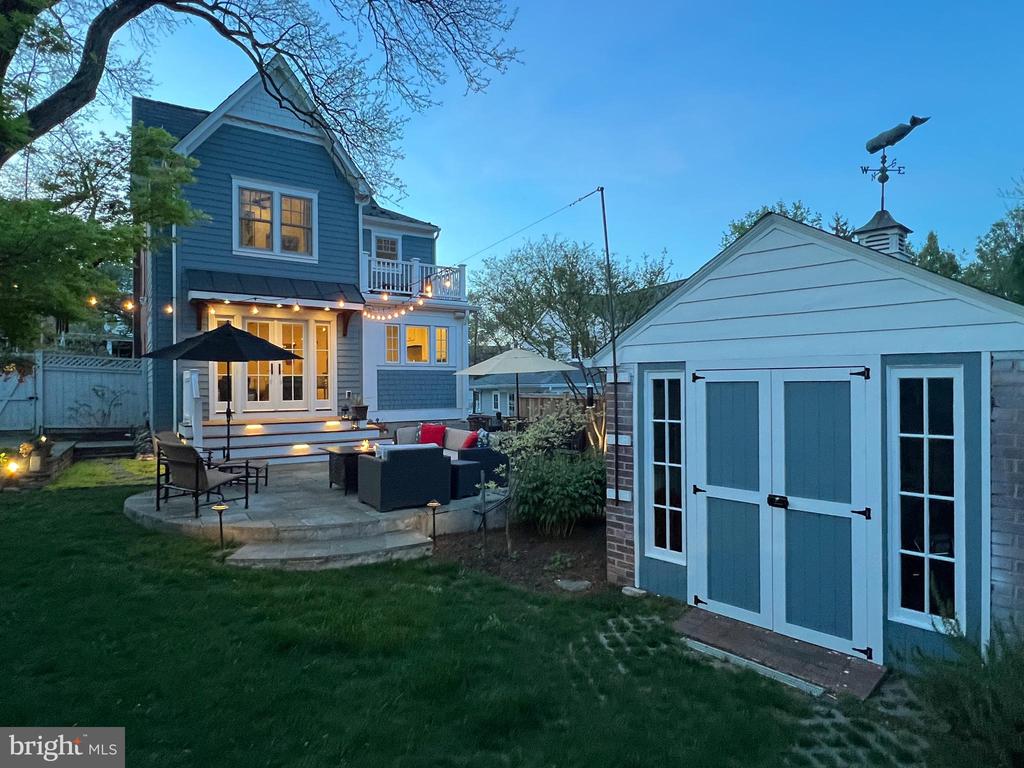 106 Cedar St