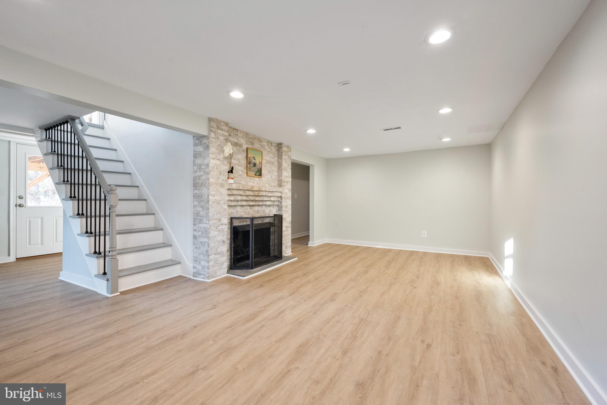 32 N French St