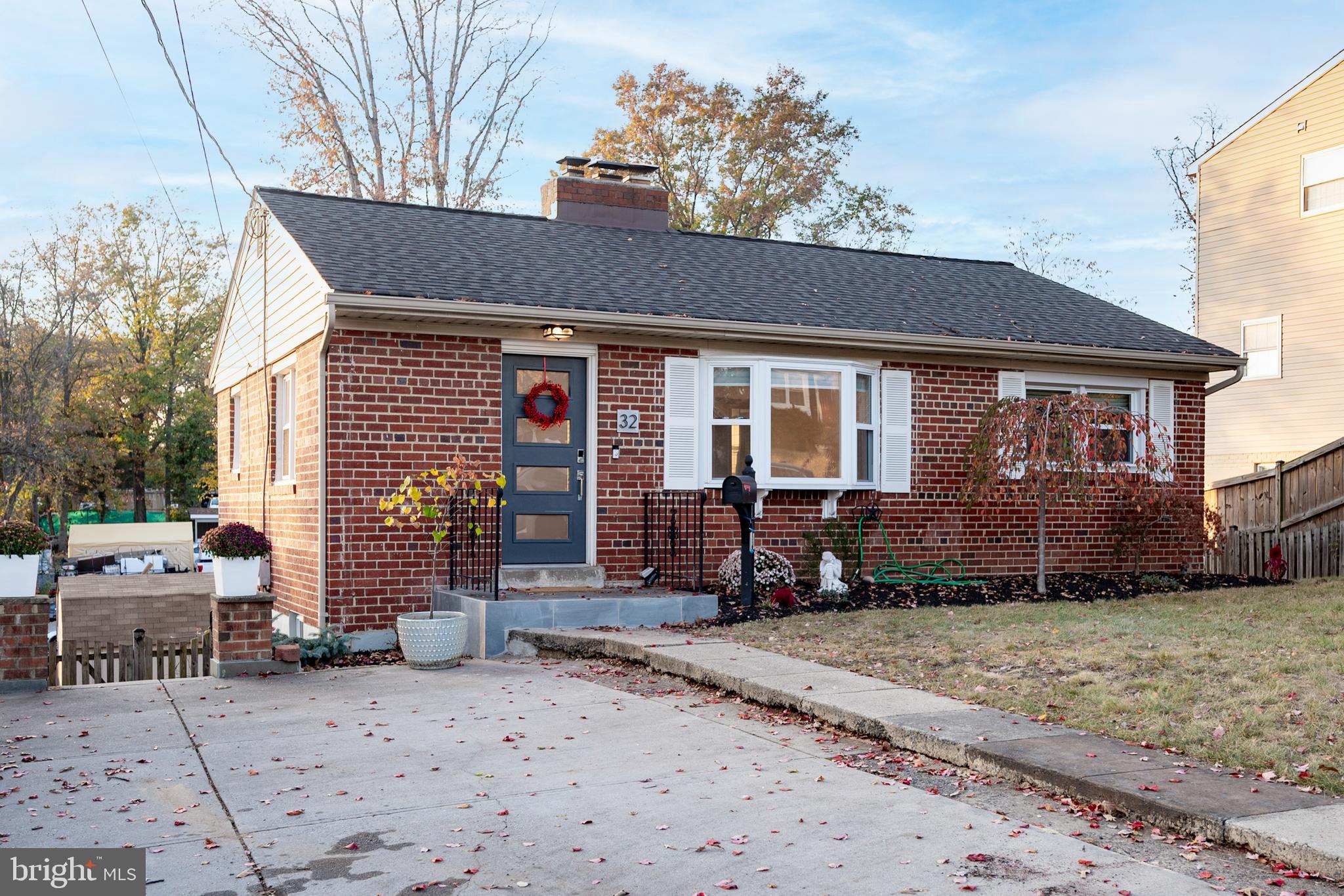 32 N French St