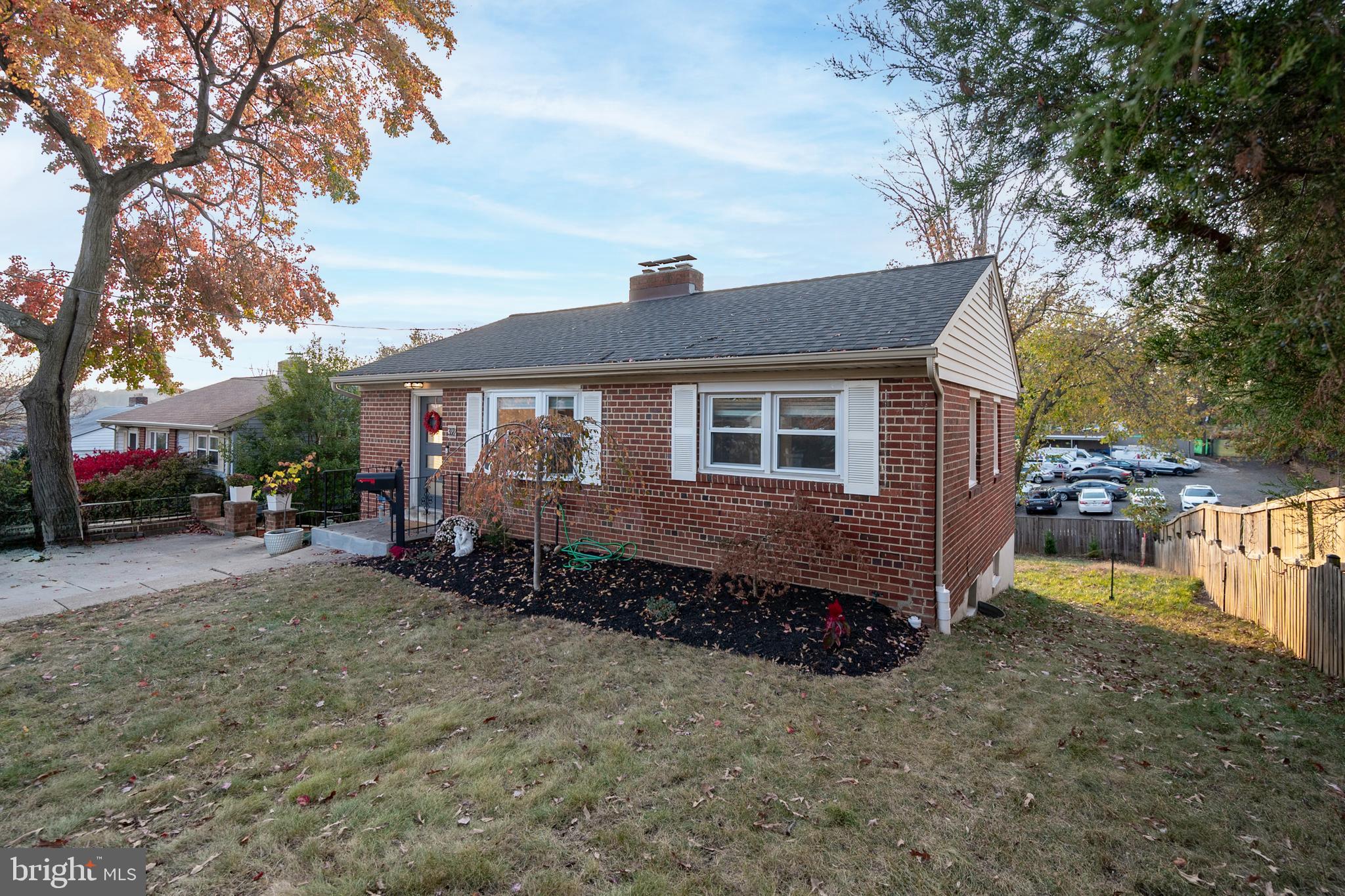 32 N French St