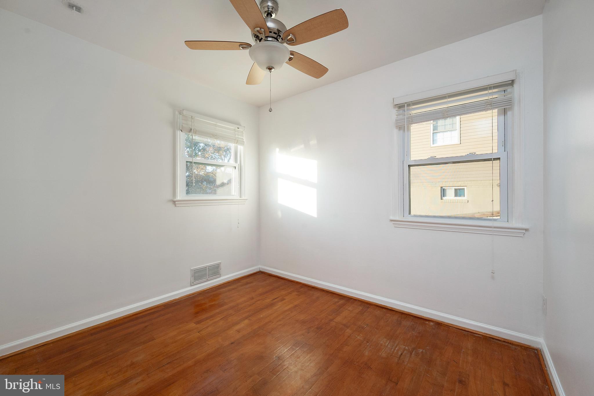 32 N French St
