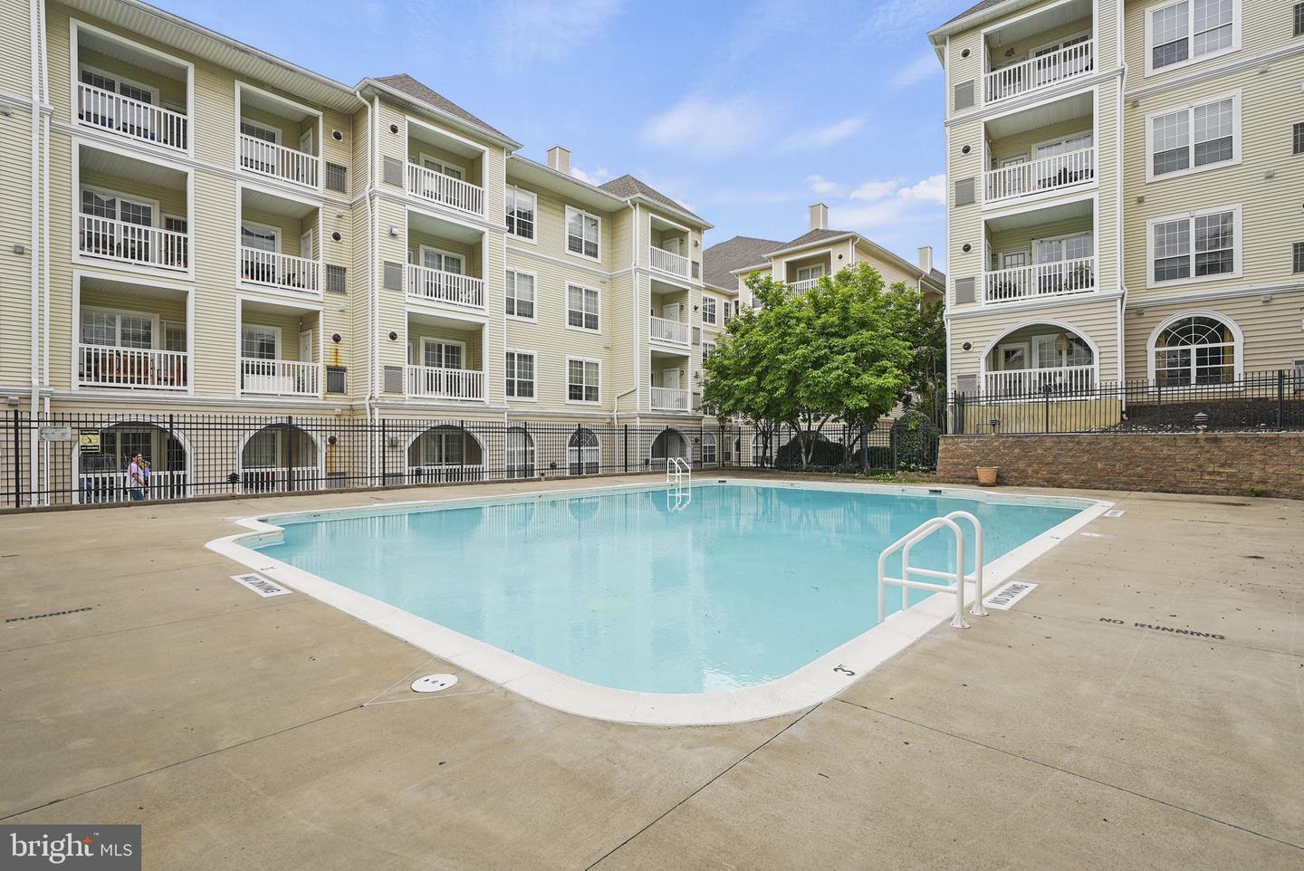 4550 Strutfield Ln #2421