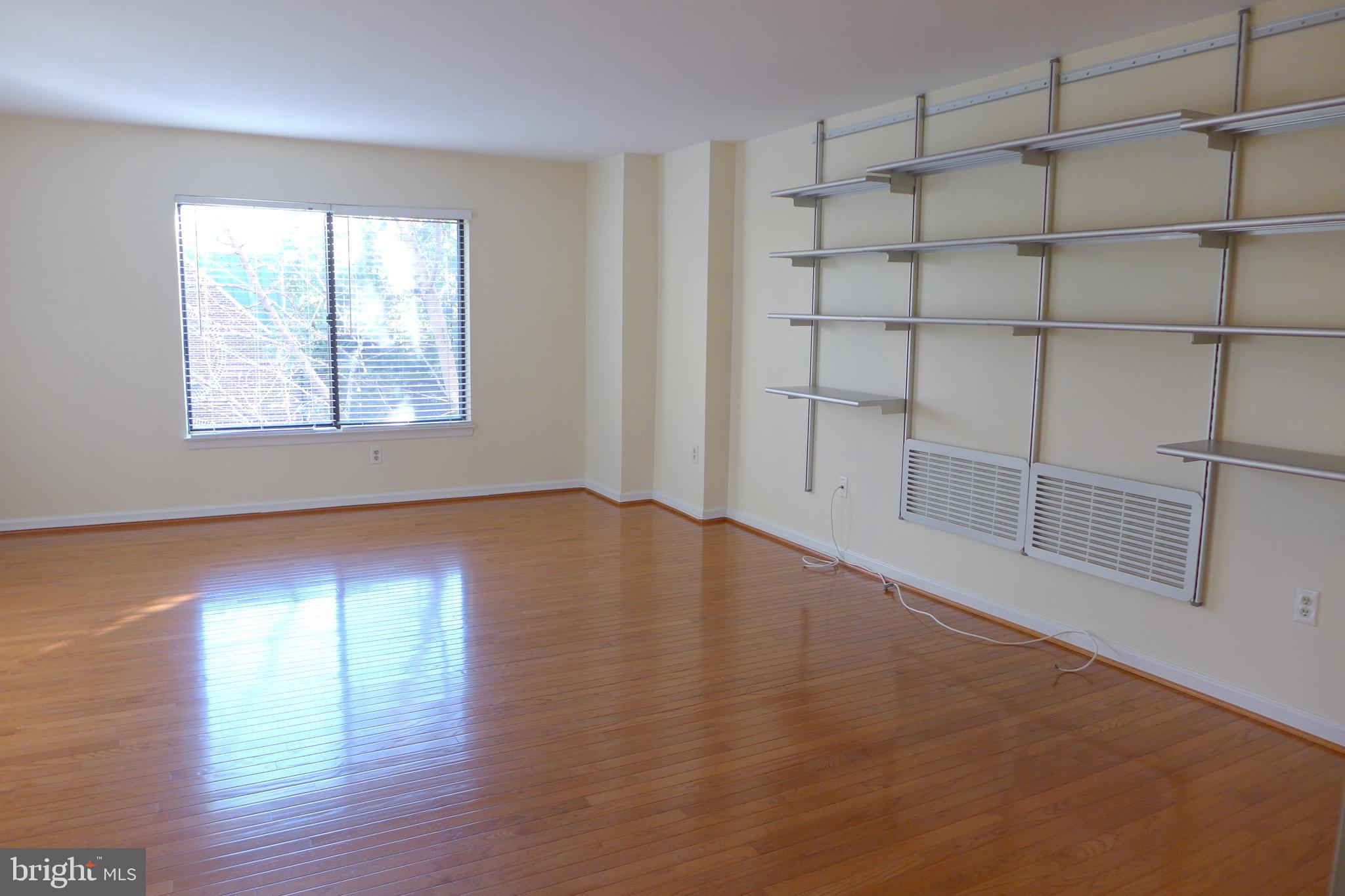 1600 Prince St #308