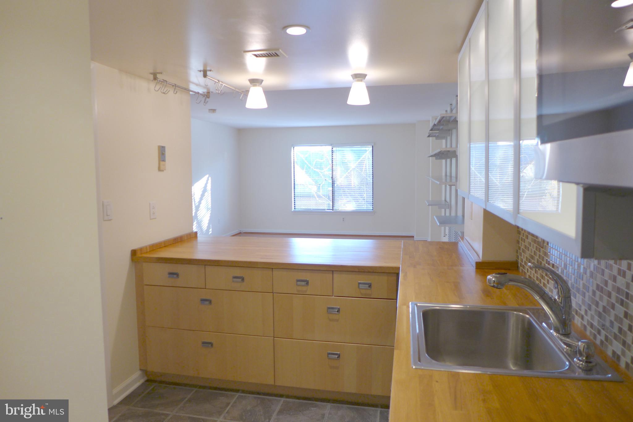 1600 Prince St #308