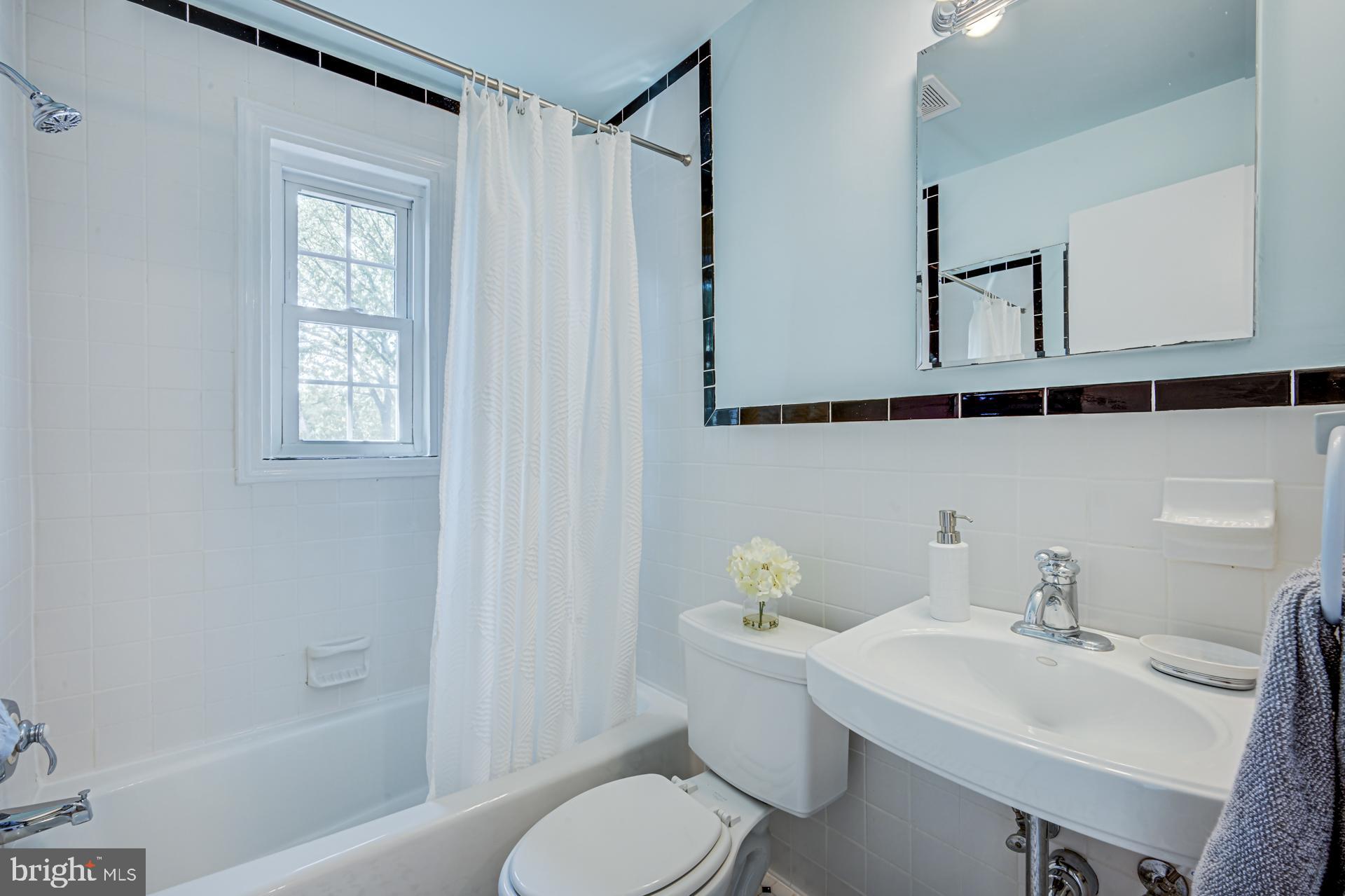 15 E Mason Ave #2-Jan