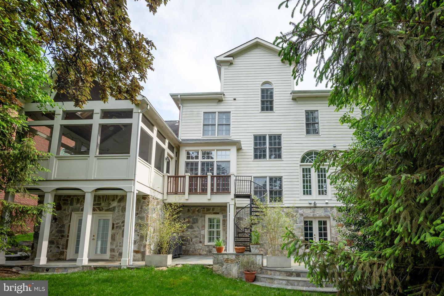 3529 Malvern Ct