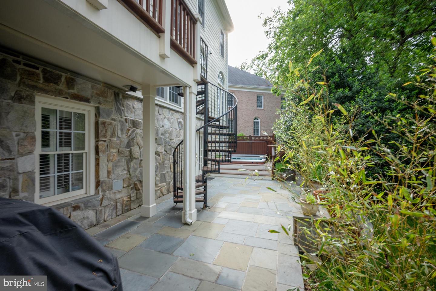 3529 Malvern Ct