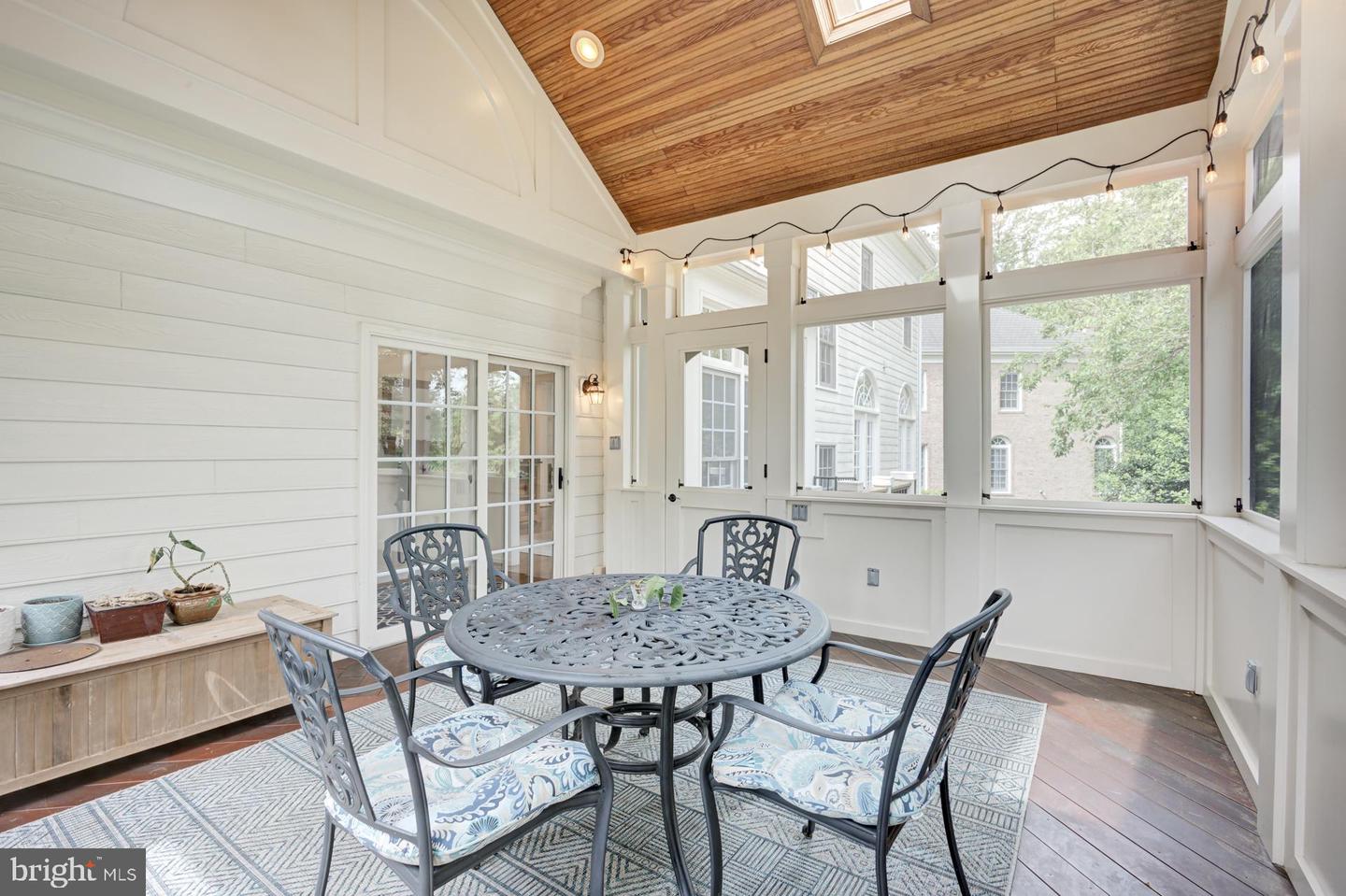3529 Malvern Ct