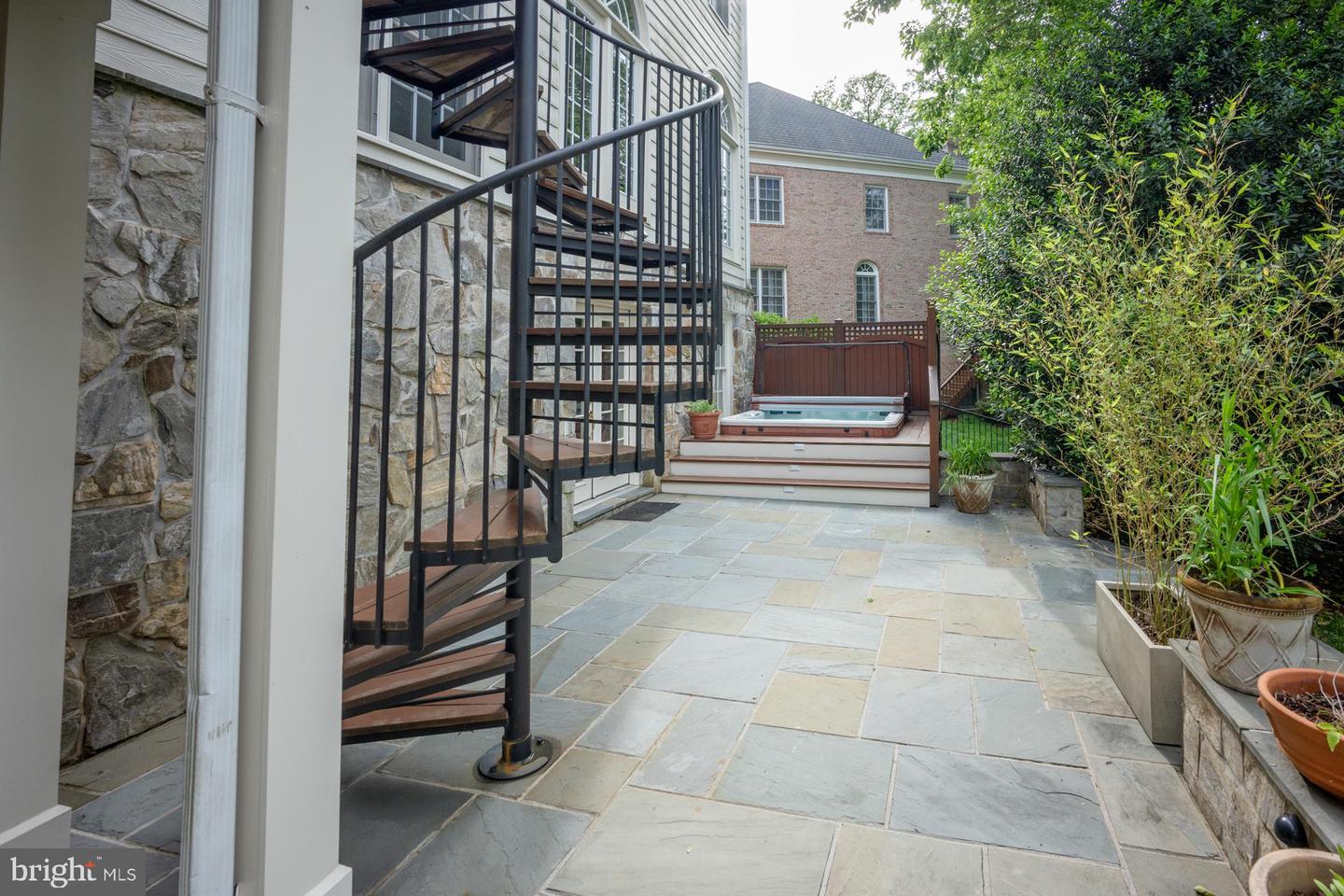3529 Malvern Ct