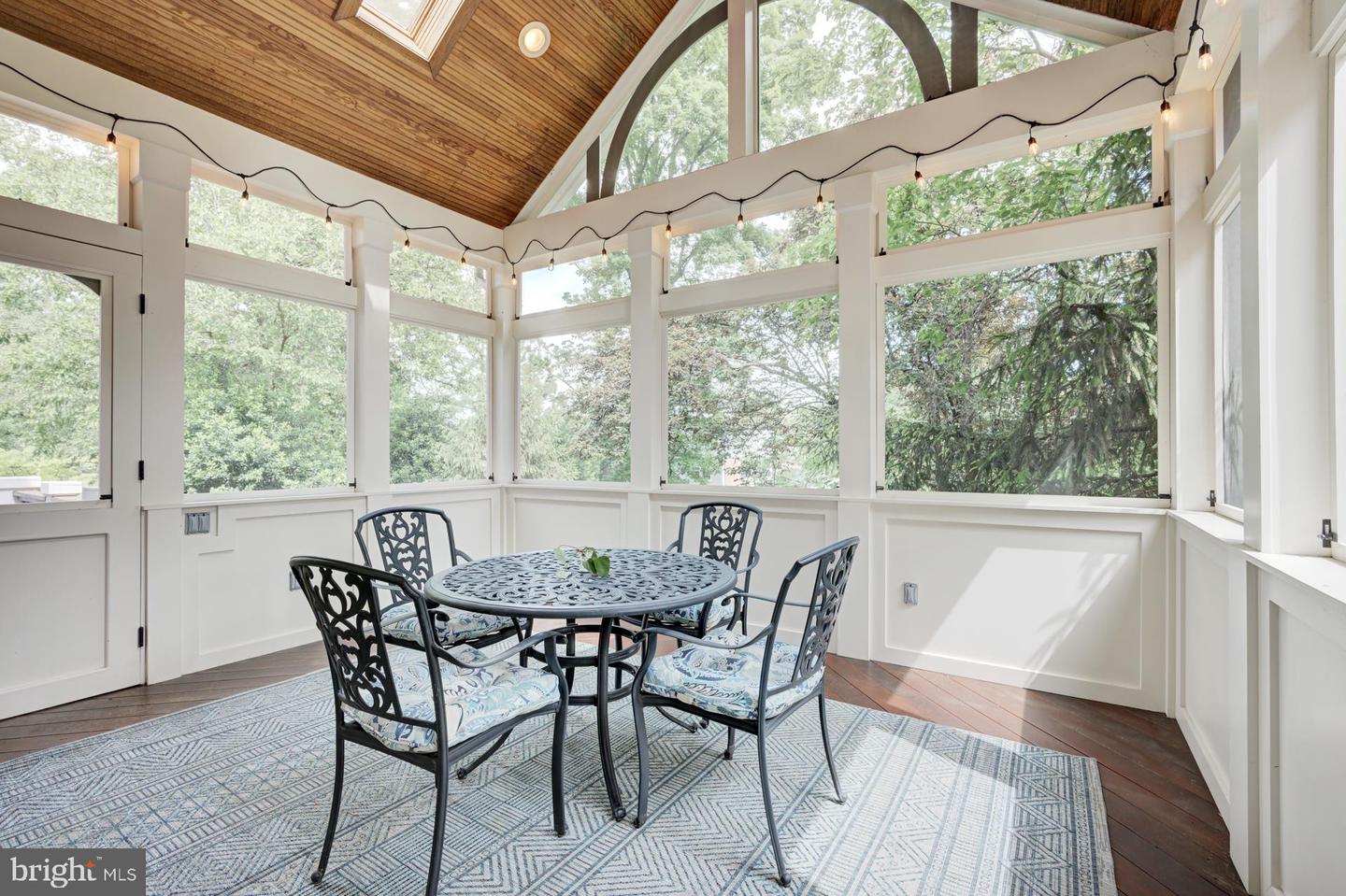 3529 Malvern Ct