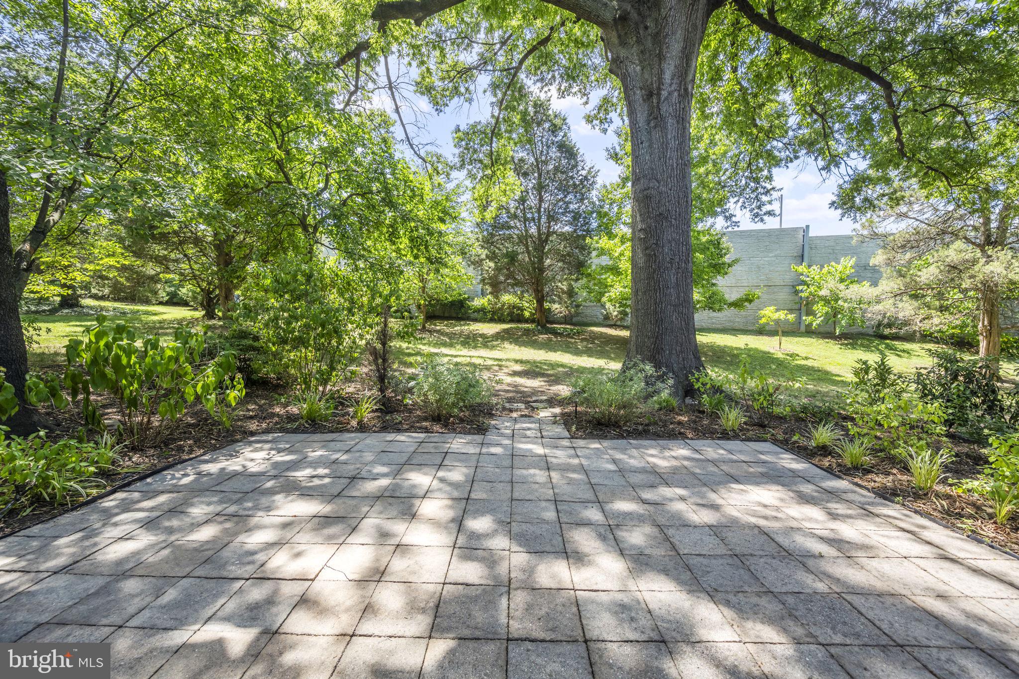 3580 Martha Custis Dr