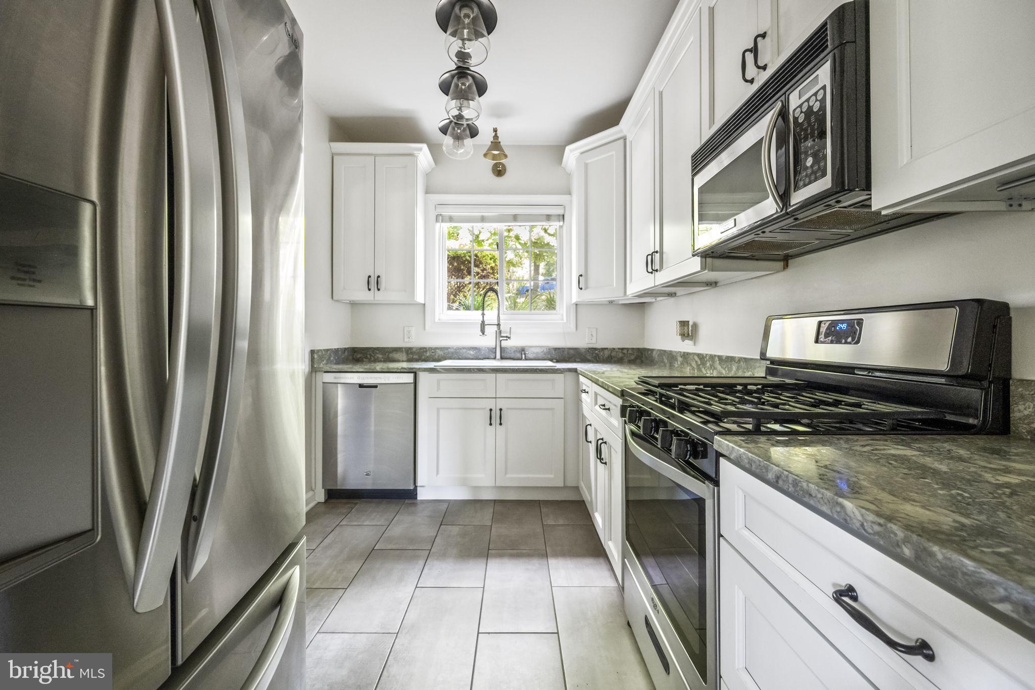 3580 Martha Custis Dr