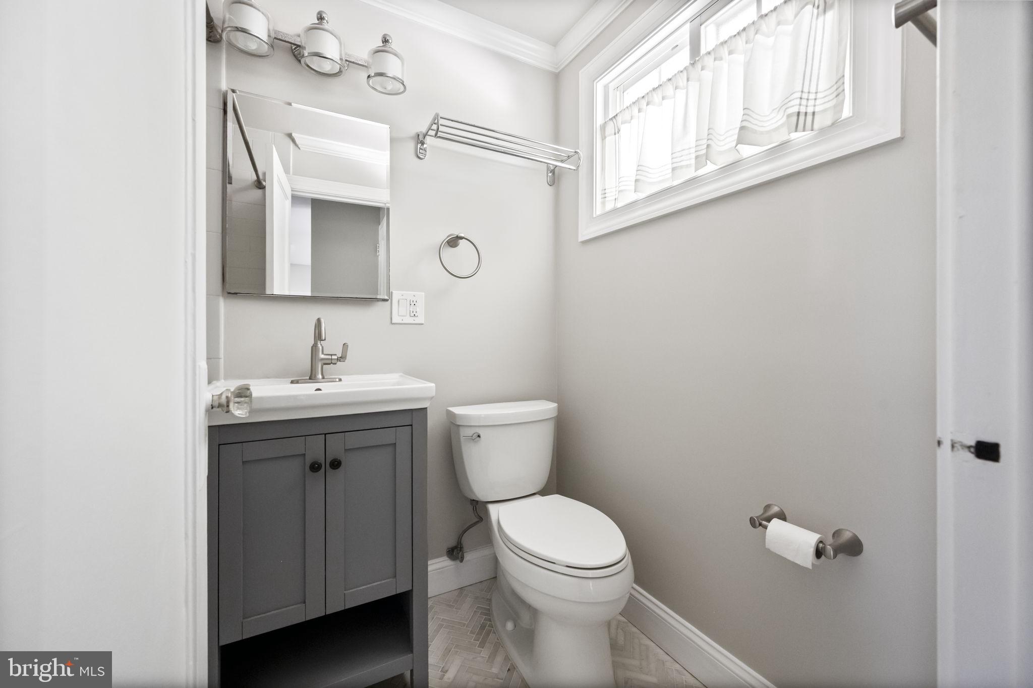 3580 Martha Custis Dr