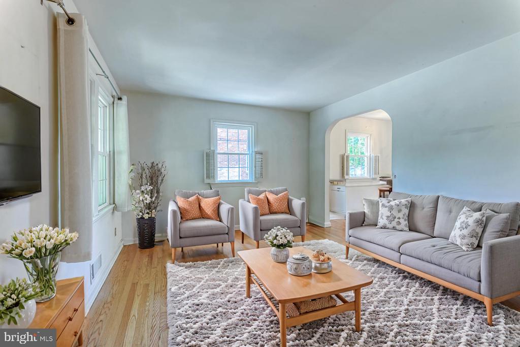 203 Adams Ave