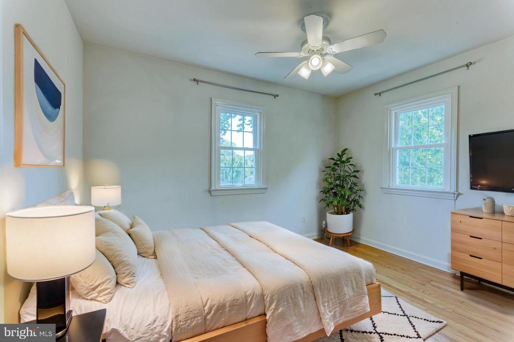 203 Adams Ave