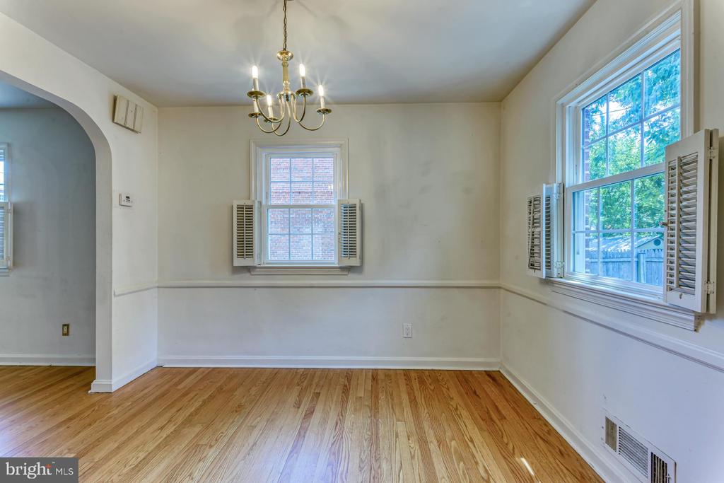 203 Adams Ave