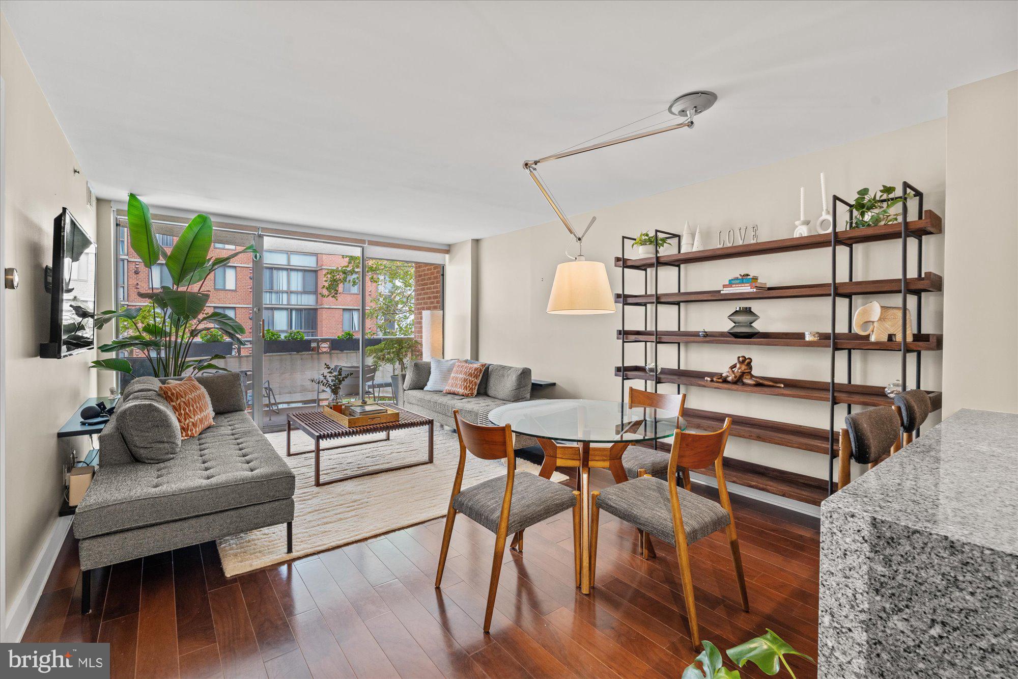 1200 Braddock Pl #308