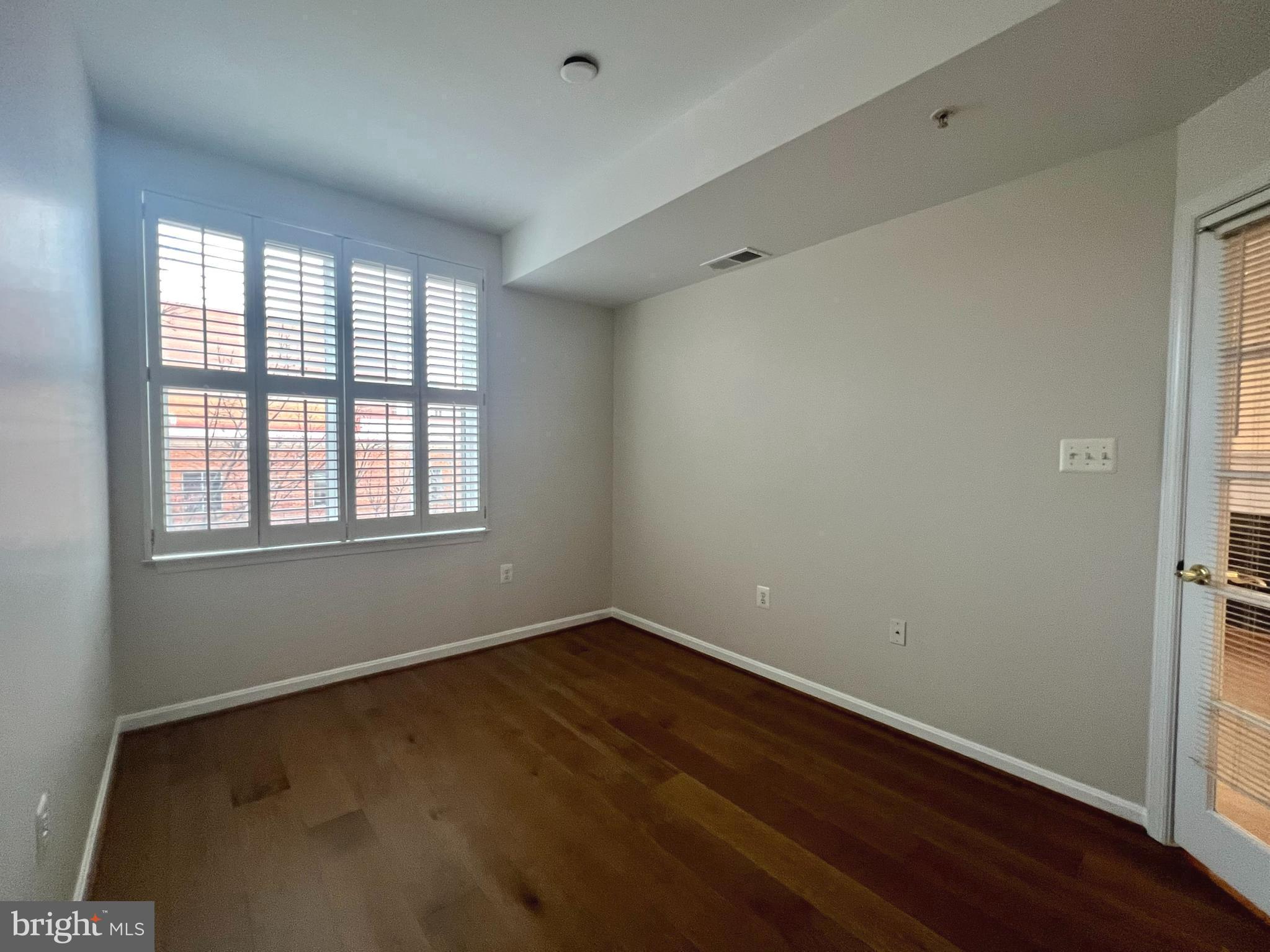 621 N SAINT ASAPH ST #302