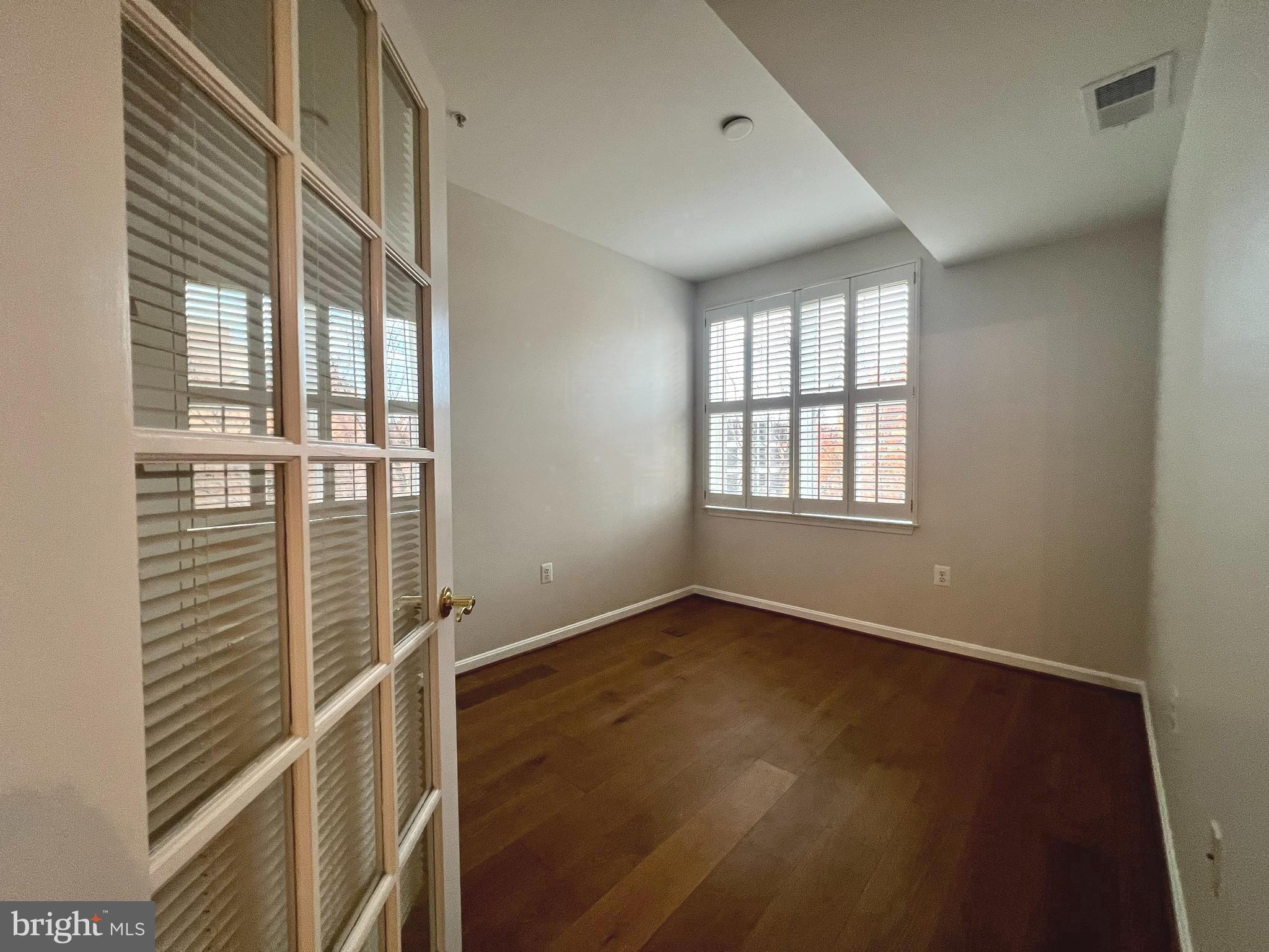 621 N SAINT ASAPH ST #302