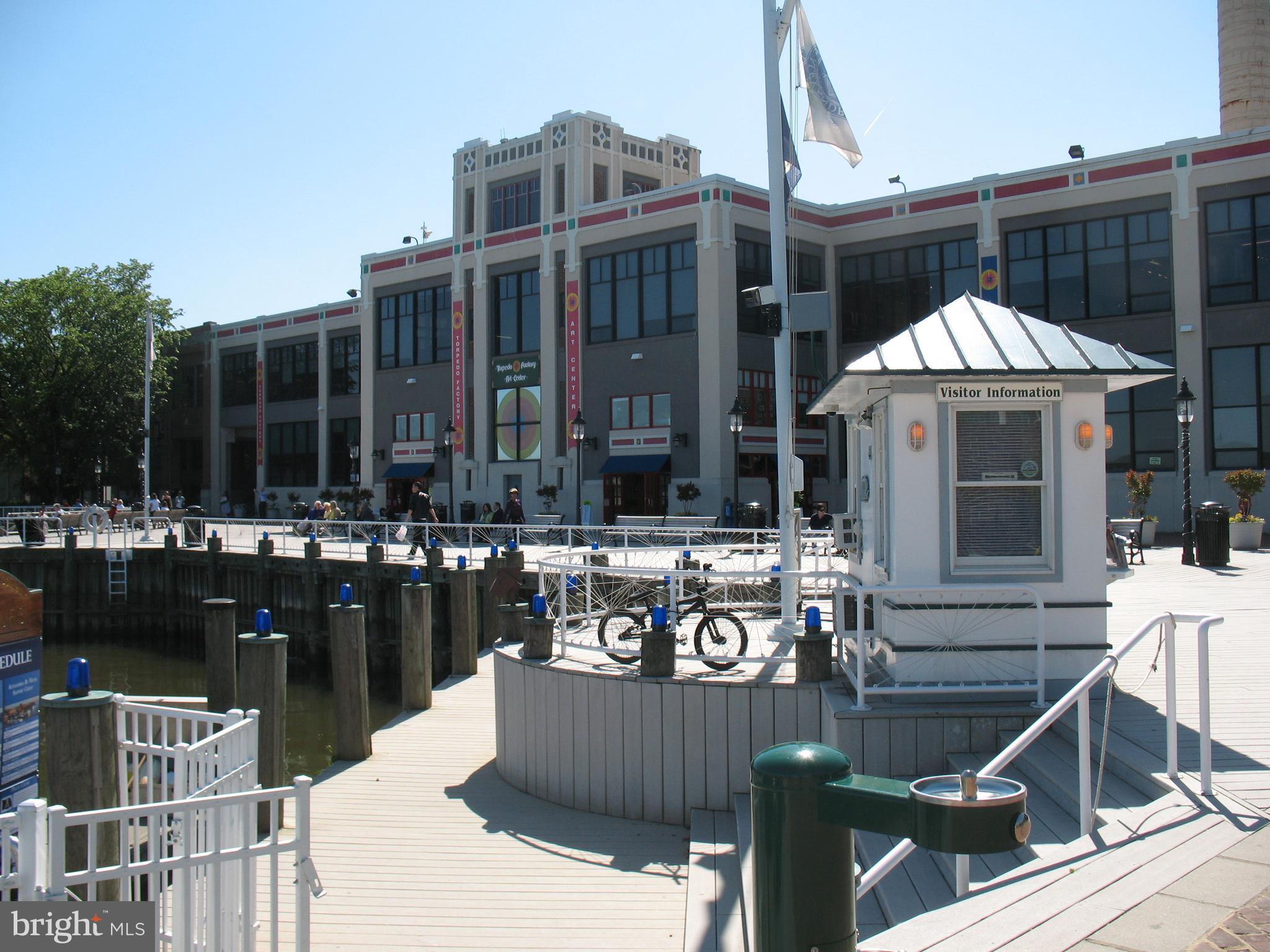 621 N SAINT ASAPH ST #302