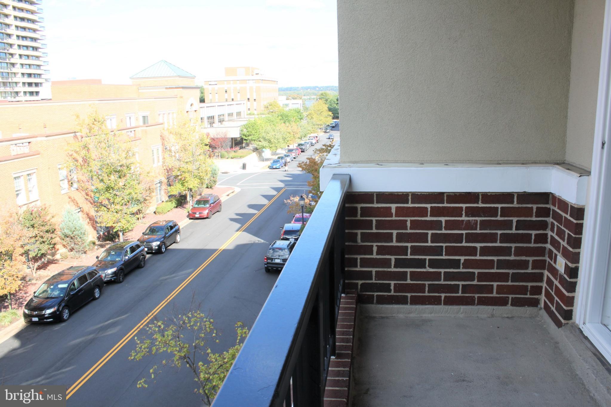 621 N SAINT ASAPH ST #302