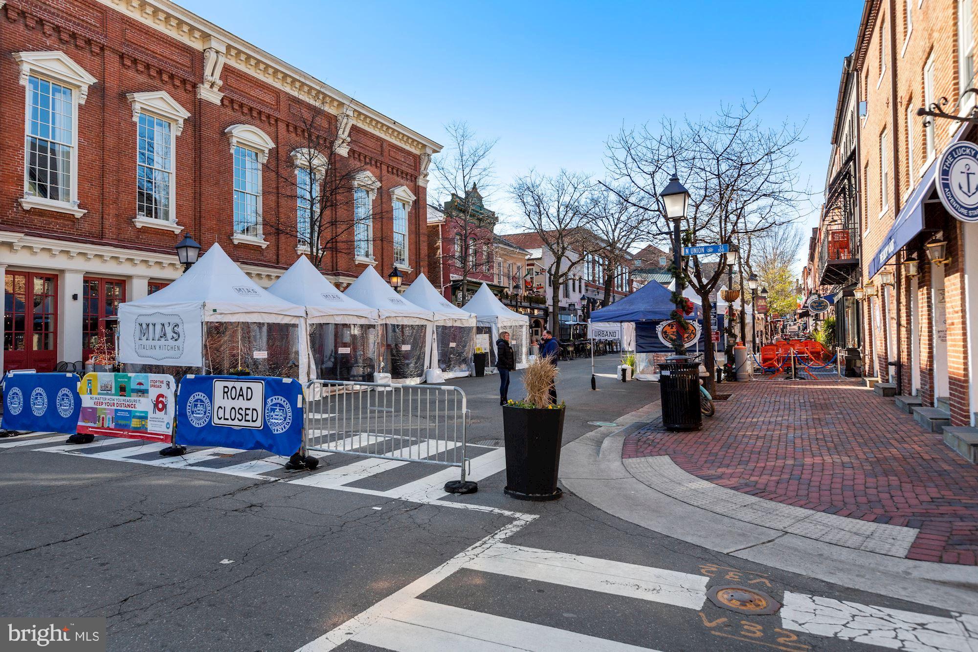 525 N FAYETTE STREET 413