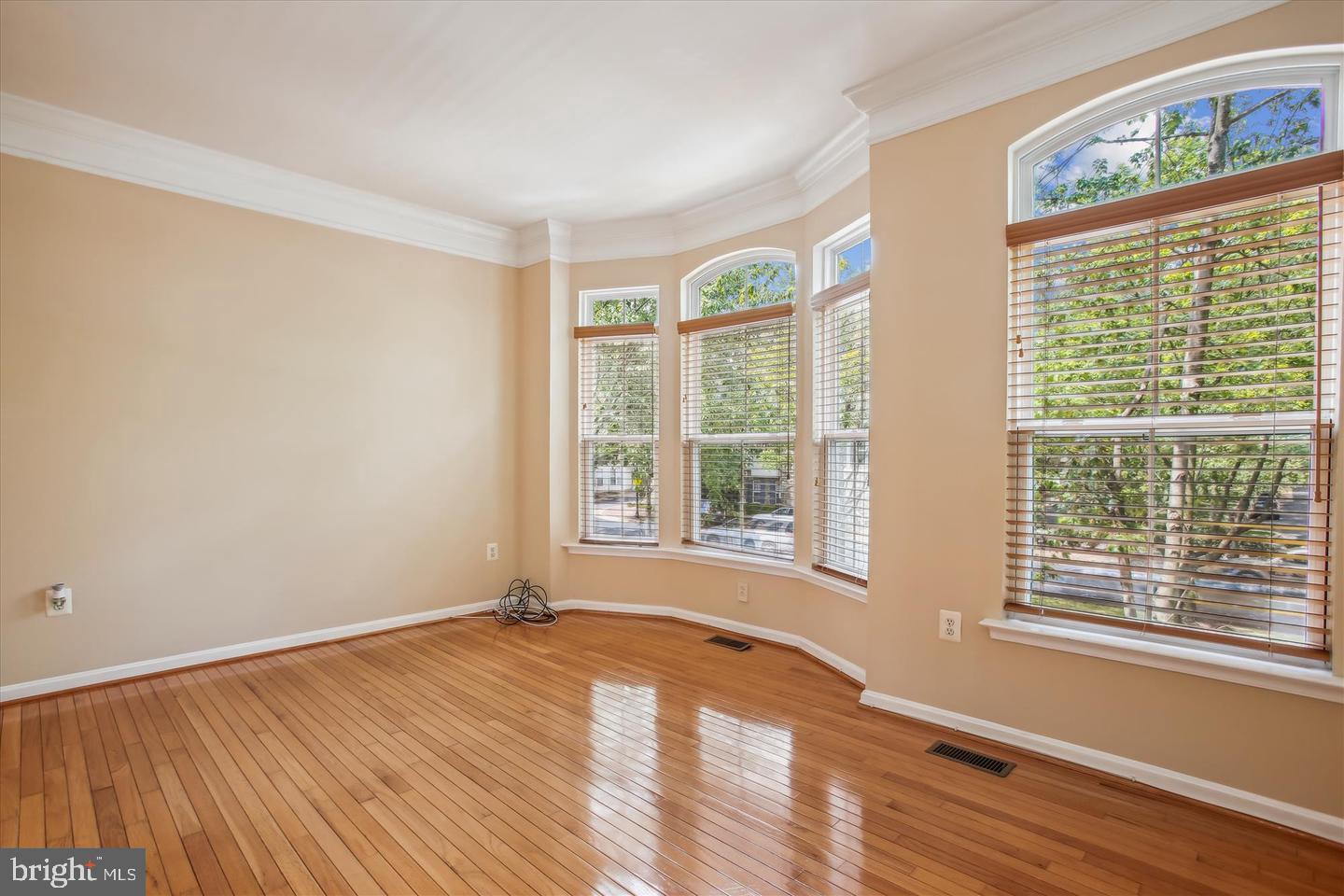 220 CAMERON STATION BLVD