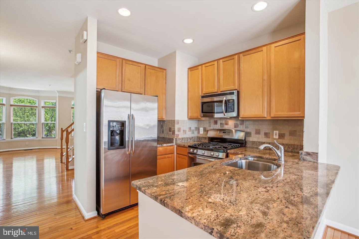 220 CAMERON STATION BLVD