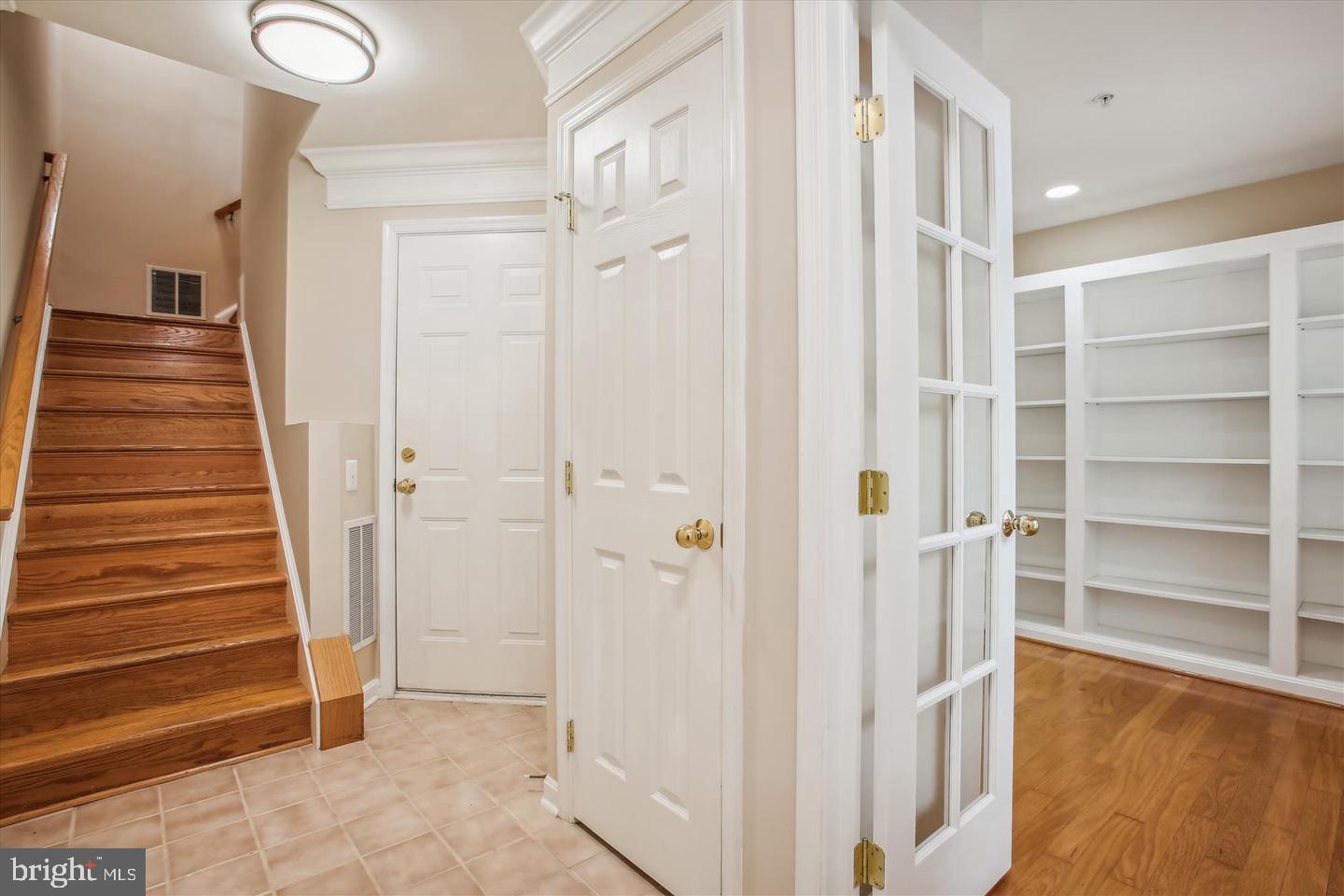 220 CAMERON STATION BLVD