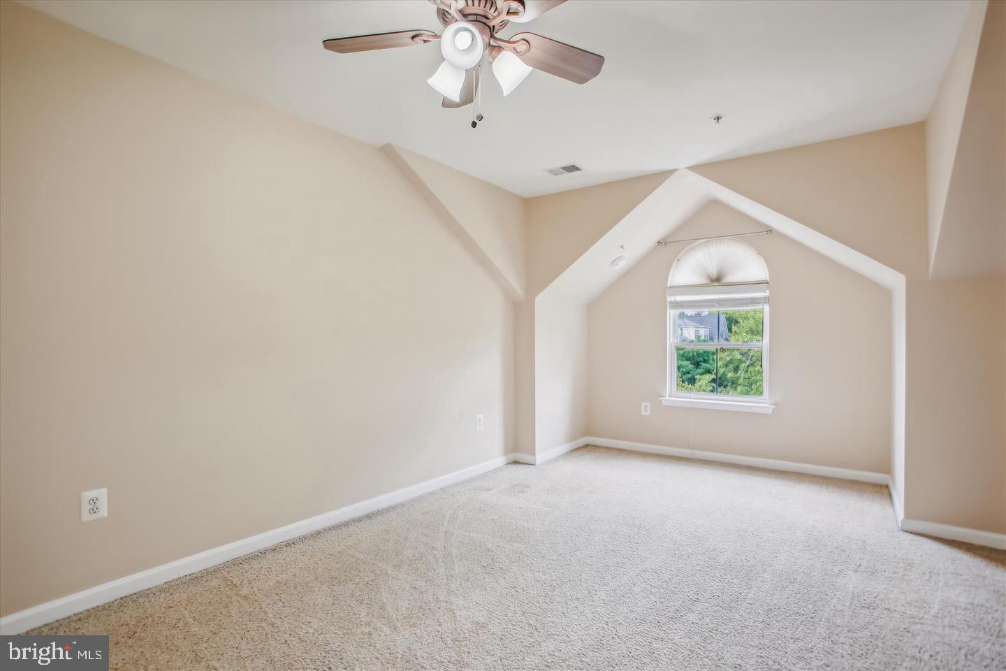 220 CAMERON STATION BLVD