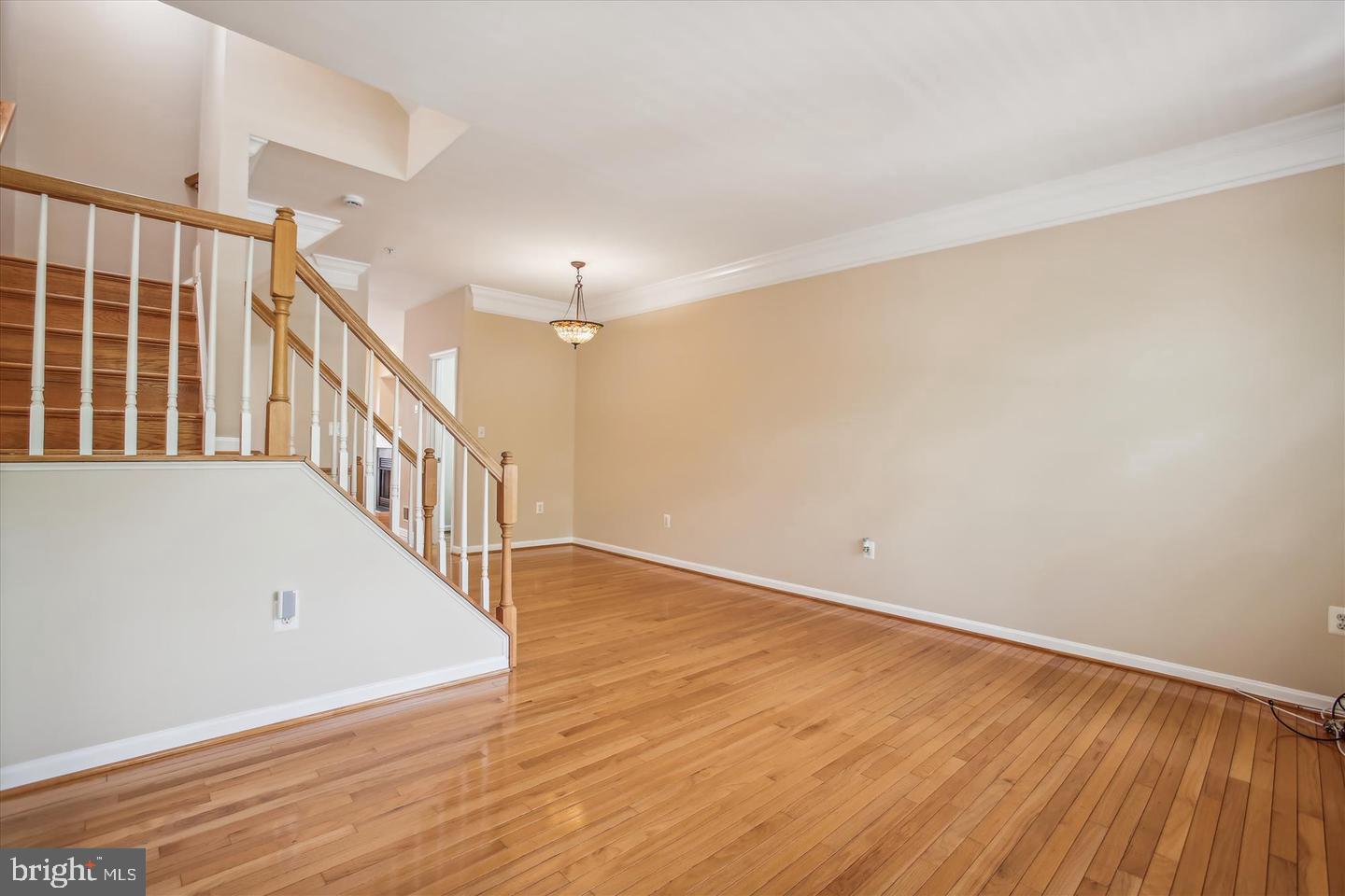 220 CAMERON STATION BLVD