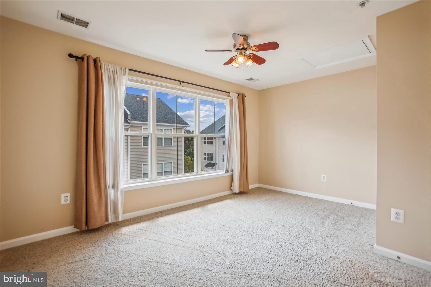 220 CAMERON STATION BLVD